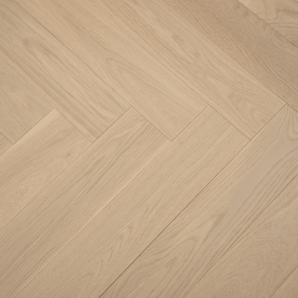 Vidar Hardwood Plank American Oak Herringbone Character Collection Naked Oak 5" x 3/4" x 30" |18 mm Thickness