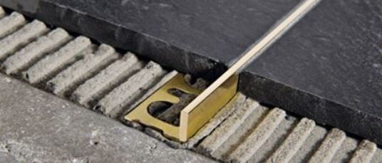 Progress Profiles - Prolevigal Solid Nat. Brass 20mmx2.7m