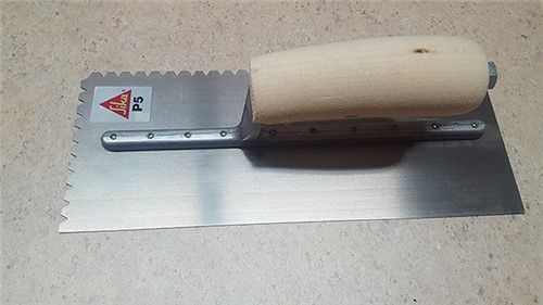 Sika - Sikabond P5 Trowel 3/16" x 3/16" x 3/16"