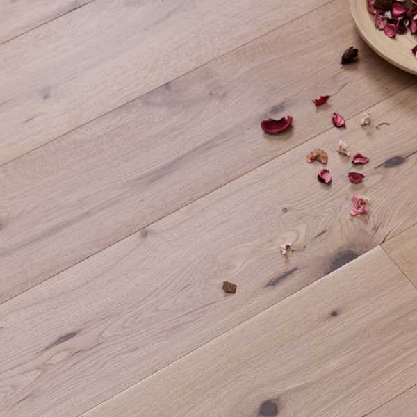 Vidar Engineered Hardwood European Oak Yukon Rustic 7-1/2" - 3/4"
